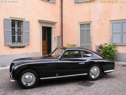 Alfa Romeo 6C 2500 Pininfarina